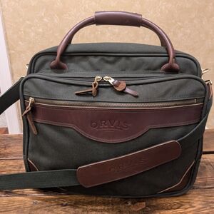 Orvis Dark Green and Brown Battenkill Travel Bag